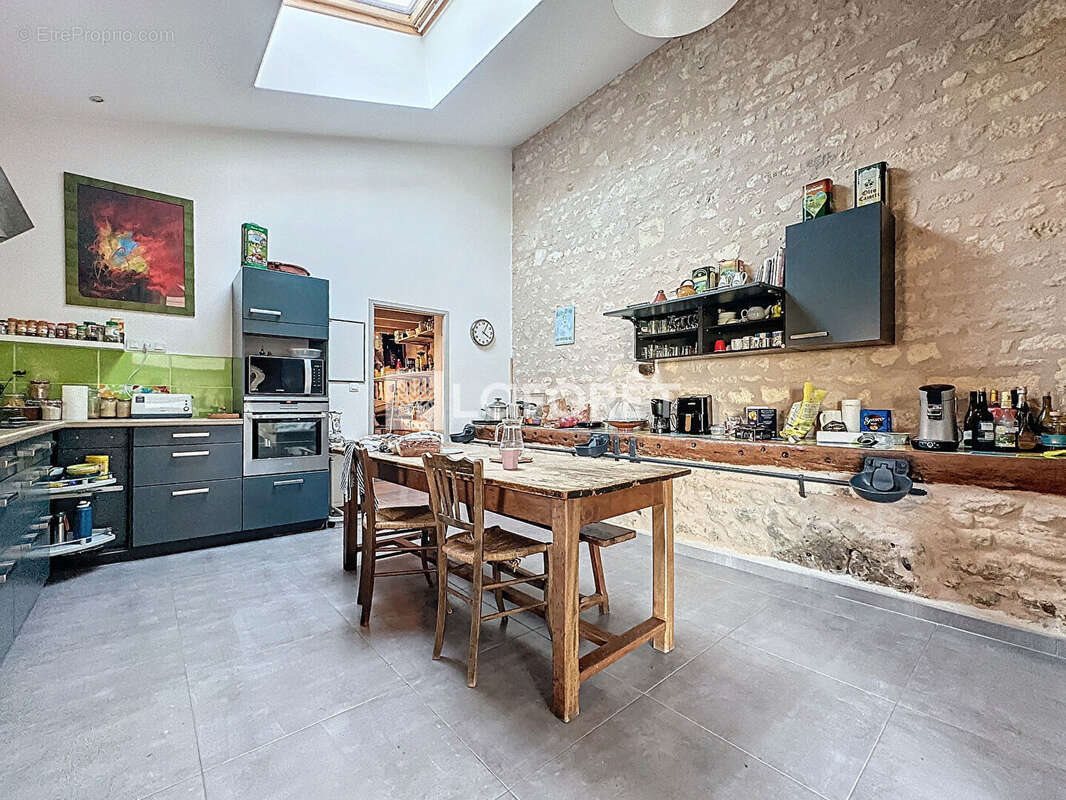 Maison à vendre, 345m², Rochefort