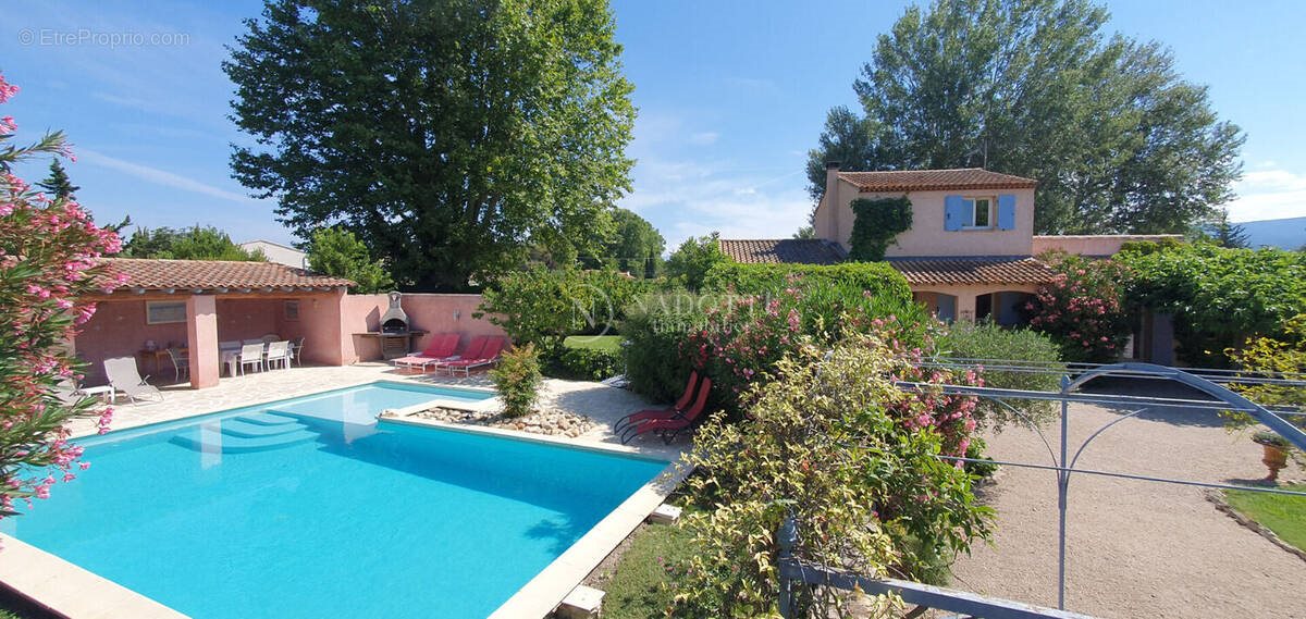 Maison à vendre, 162m², L'Isle-sur-la-Sorgue