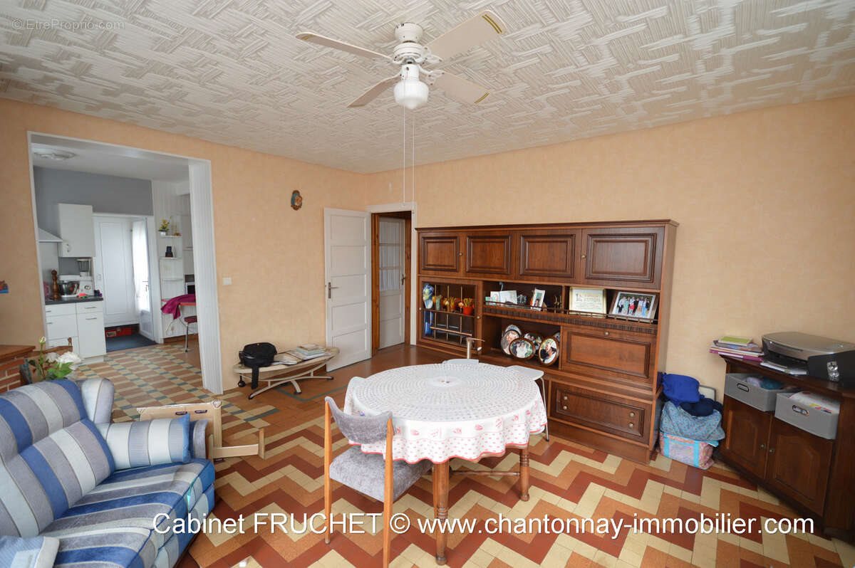 Maison à vendre, 102m², Chantonnay