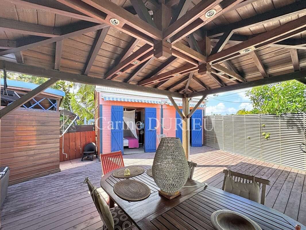 Maison à vendre, 115m², Sainte-Anne