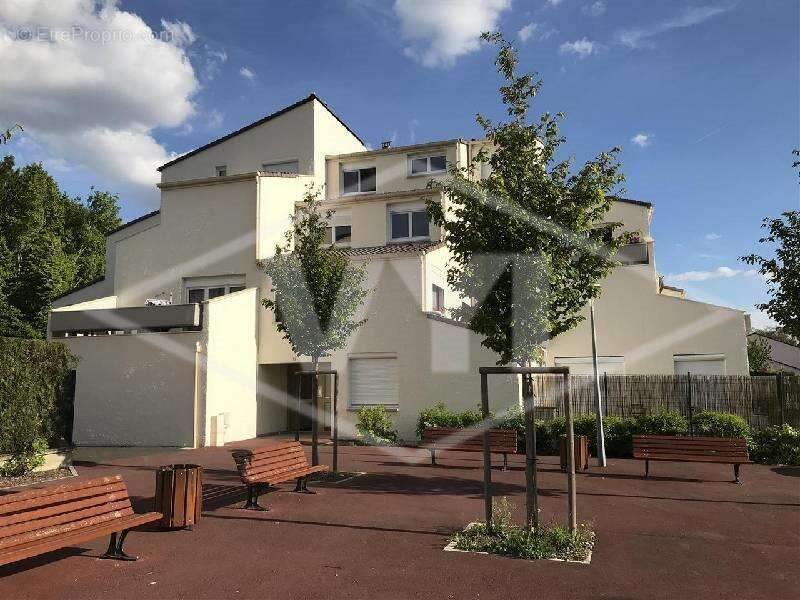 Appartement à vendre, 76m², Combs-la-Ville