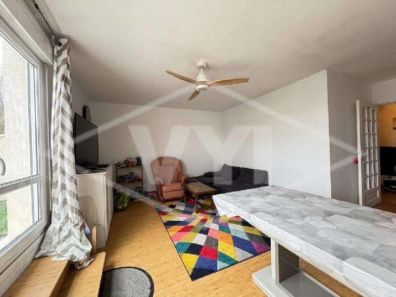 Appartement à vendre, 76m², Combs-la-Ville