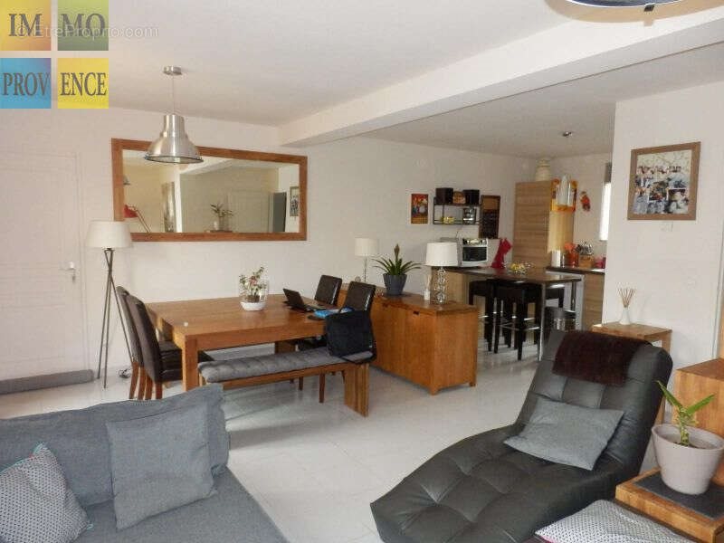 Maison à vendre, 86m², Pertuis