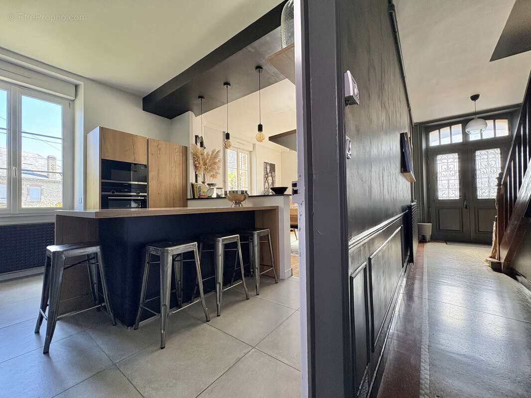 Maison à vendre, 180m², Tinqueux