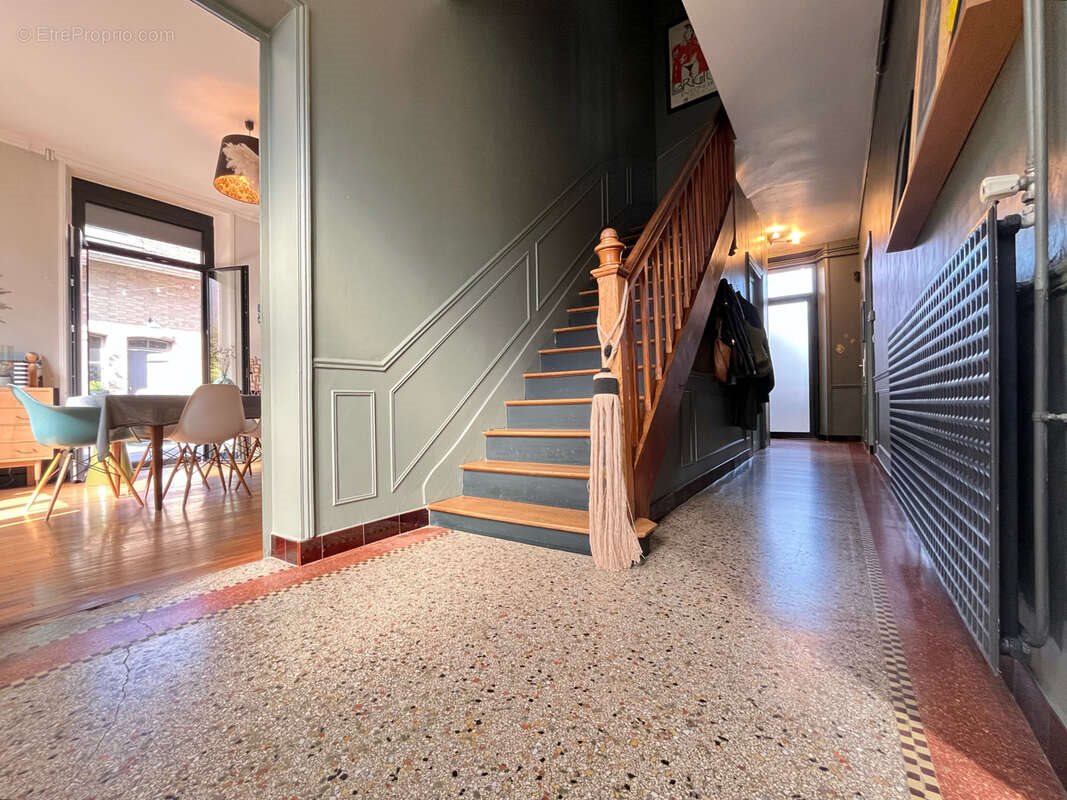 Maison à vendre, 180m², Tinqueux