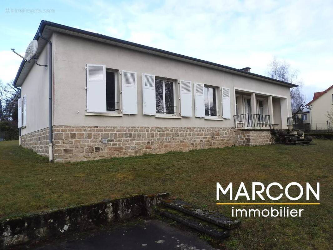 Maison à vendre, 117m², Vallière