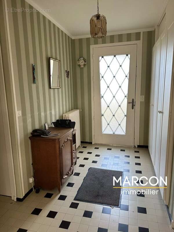 Maison à vendre, 117m², Vallière