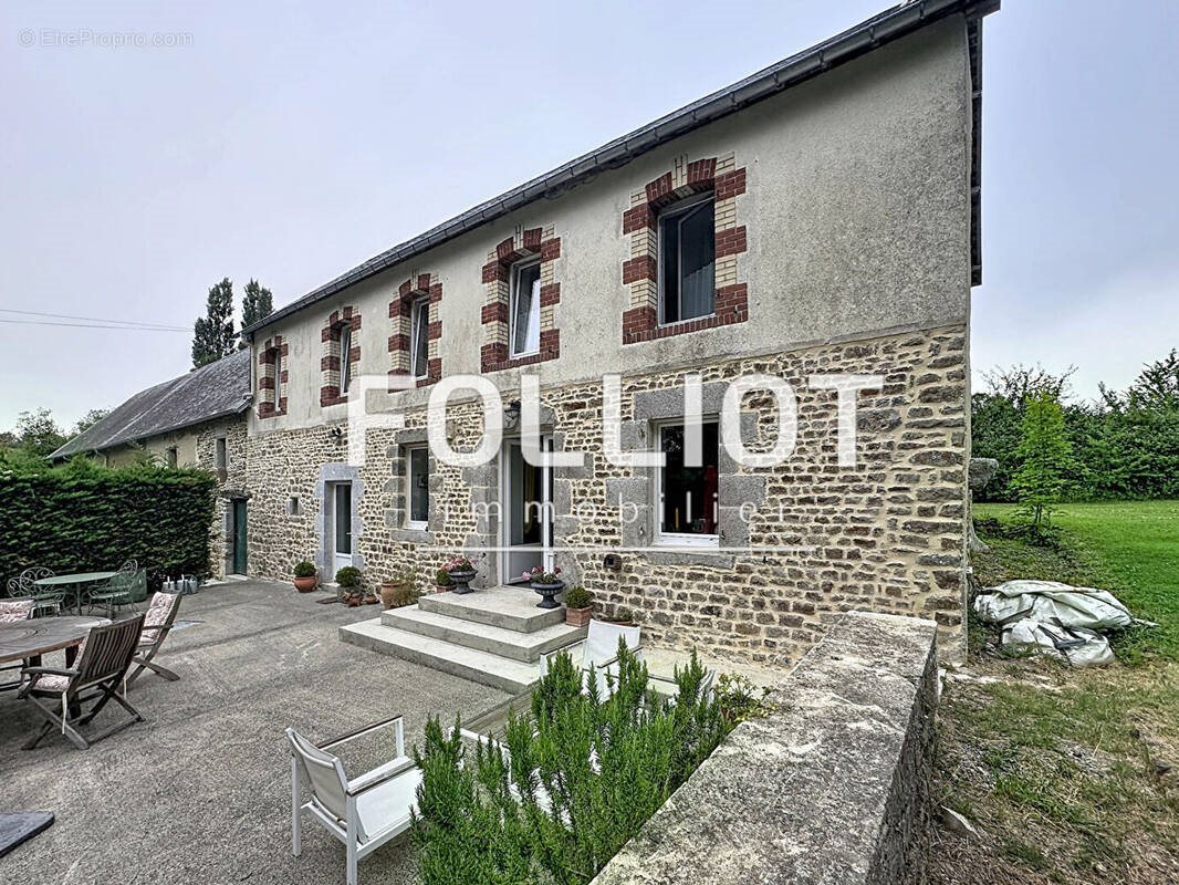 Maison à vendre, 115m², Quettreville-sur-Sienne
