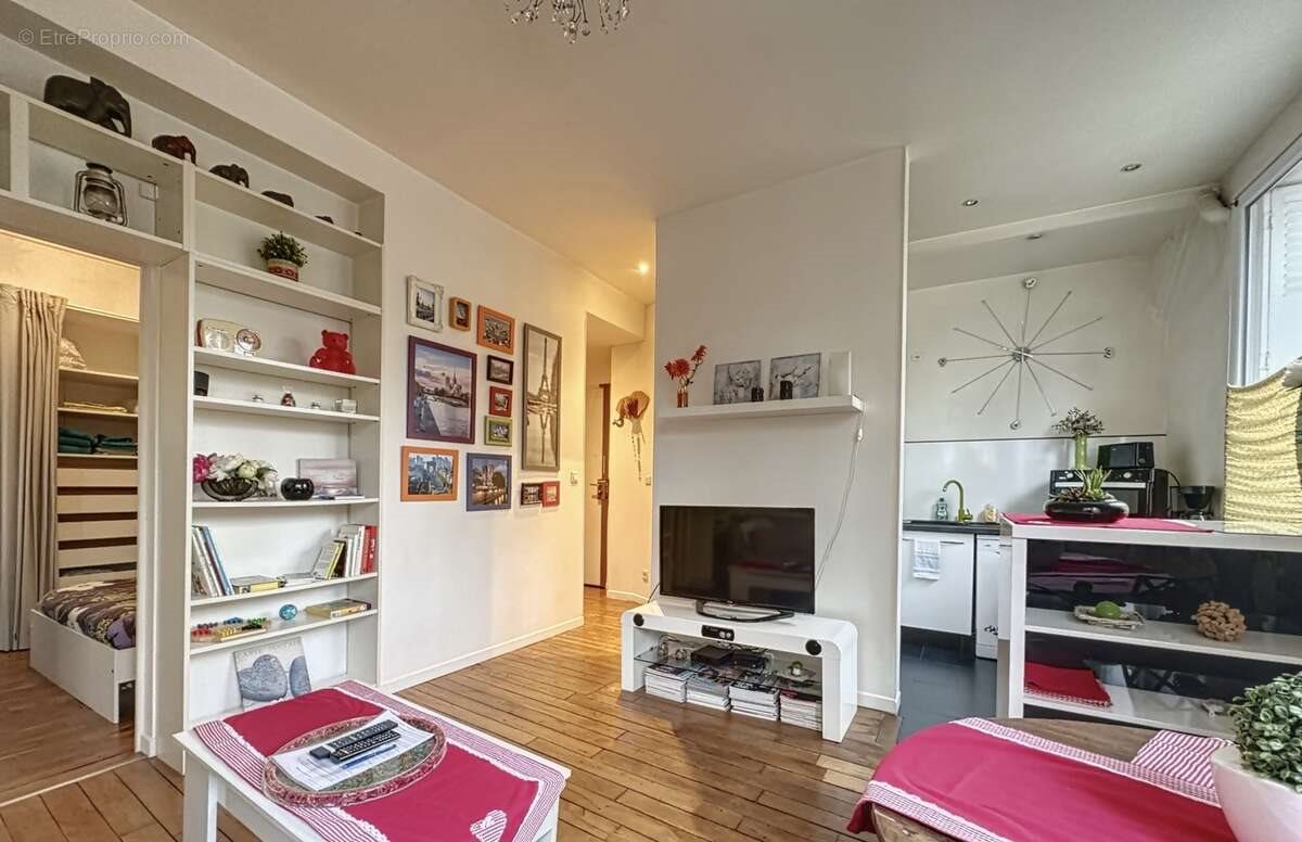 Appartement à vendre, 35m², Clichy