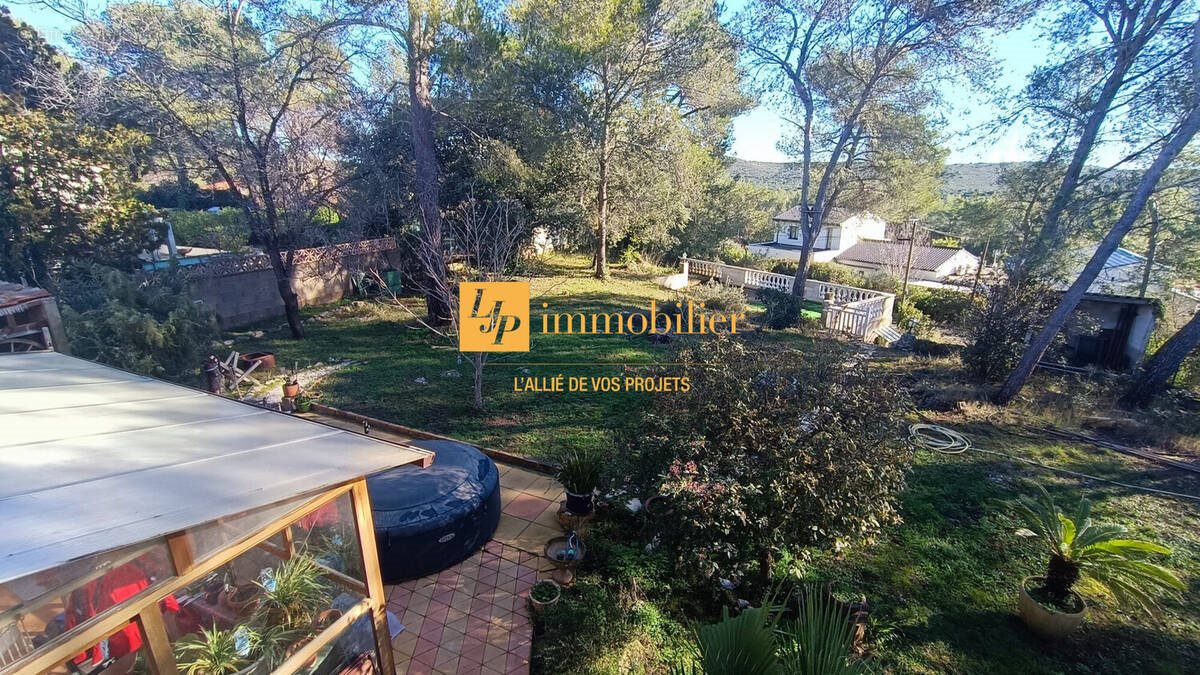 Maison à vendre, 176m², Guzargues