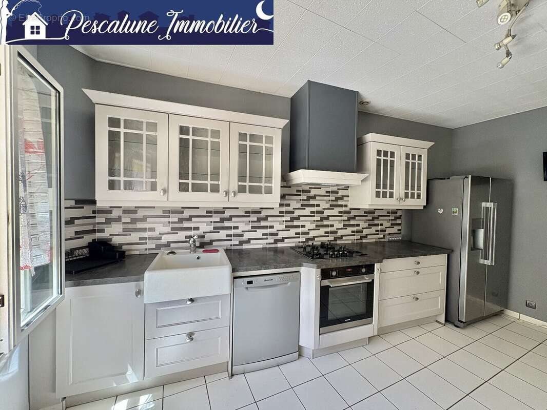 Maison à vendre, 158m², Lunel