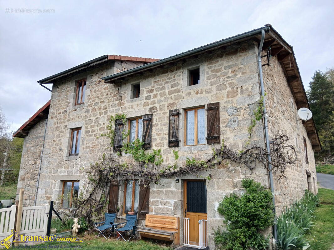 Maison à vendre, 137m², Le Brugeron