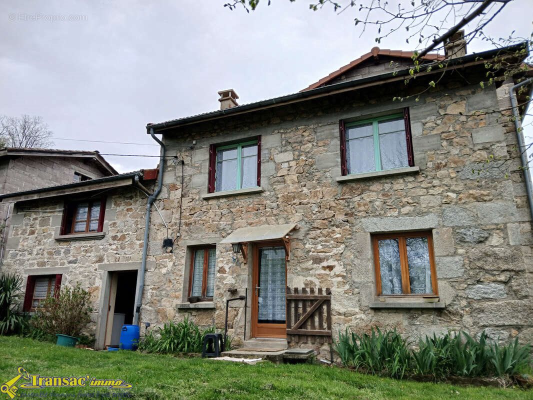 Maison à vendre, 137m², Le Brugeron