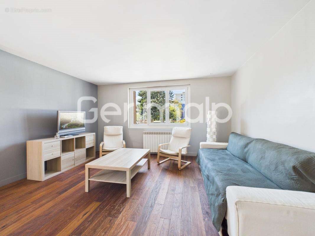 Appartement à vendre, 71m², Annecy