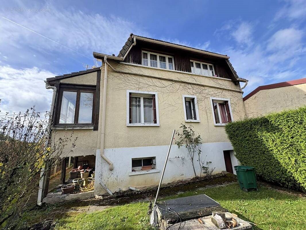Maison à vendre, 103m², Mortefontaine-en-Thelle