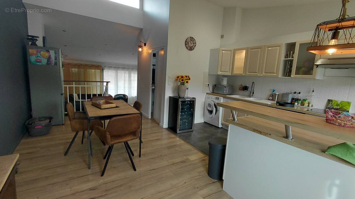 Maison à vendre, 83m², Châteauneuf-du-Rhône