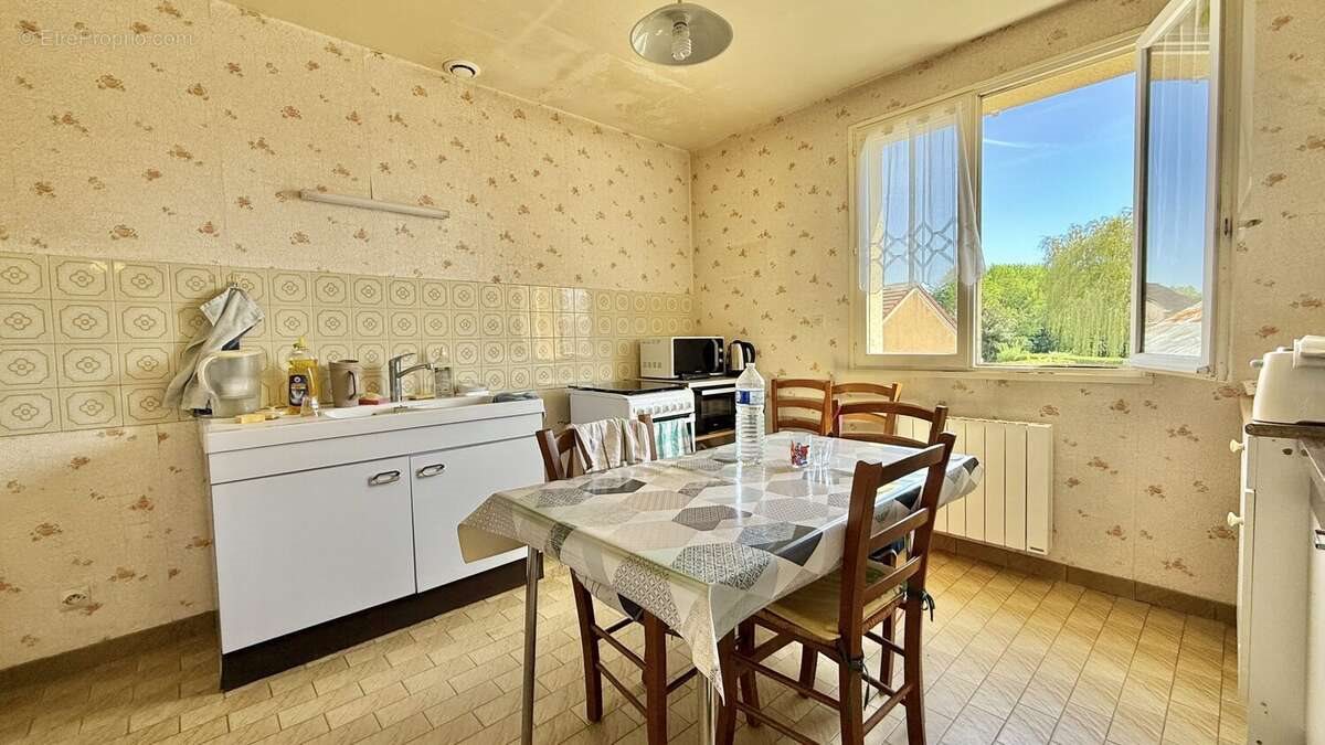 Maison à vendre, 88m², Torcé-en-Vallée