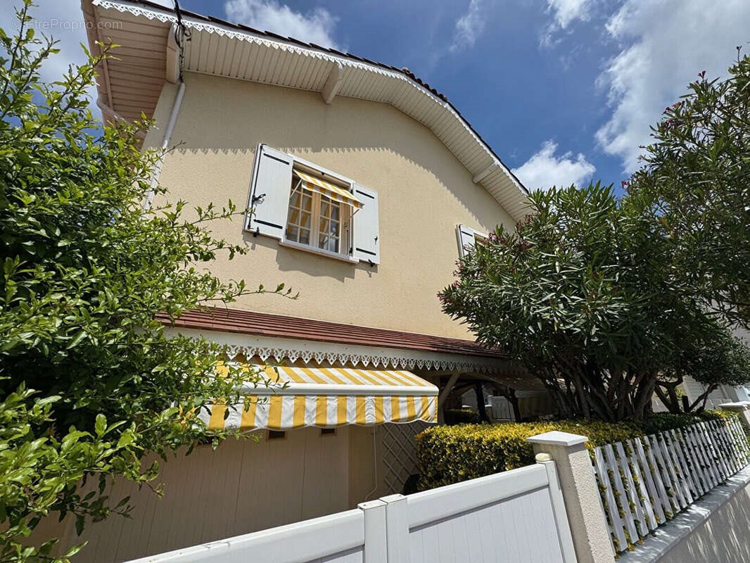 Maison à vendre, 131m², Arcachon