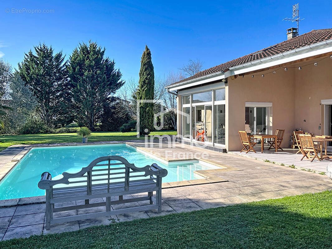 Maison à vendre, 155m², Saint-Denis-lès-Bourg