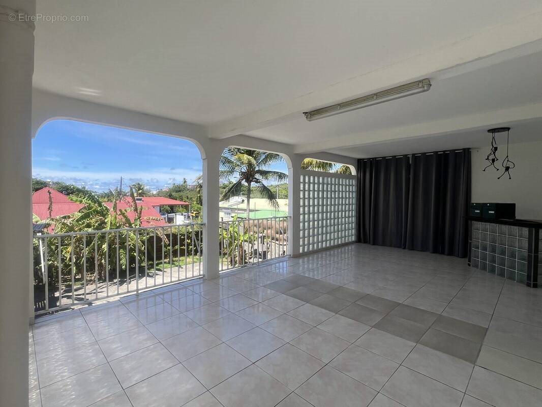 Appartement à vendre, 125m², Le Moule