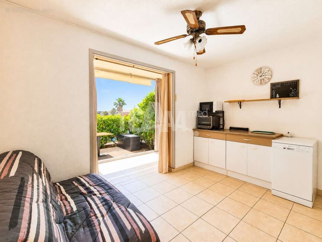 Appartement à vendre, 25m², Sète