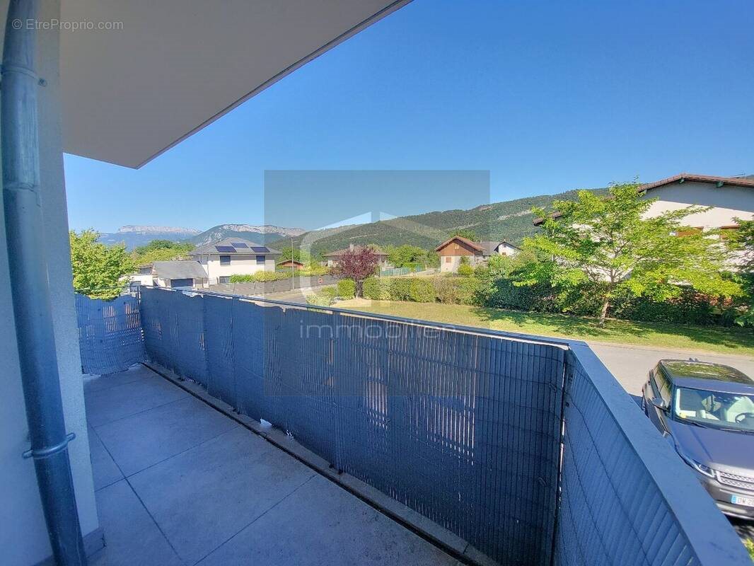 Appartement à vendre, 77m², Quintal