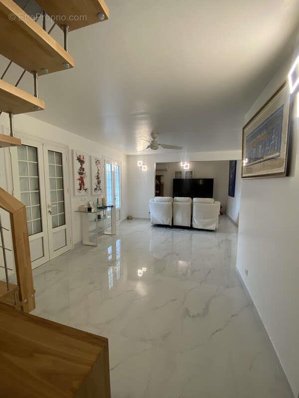 Maison à vendre, 127m², Petit-Bourg