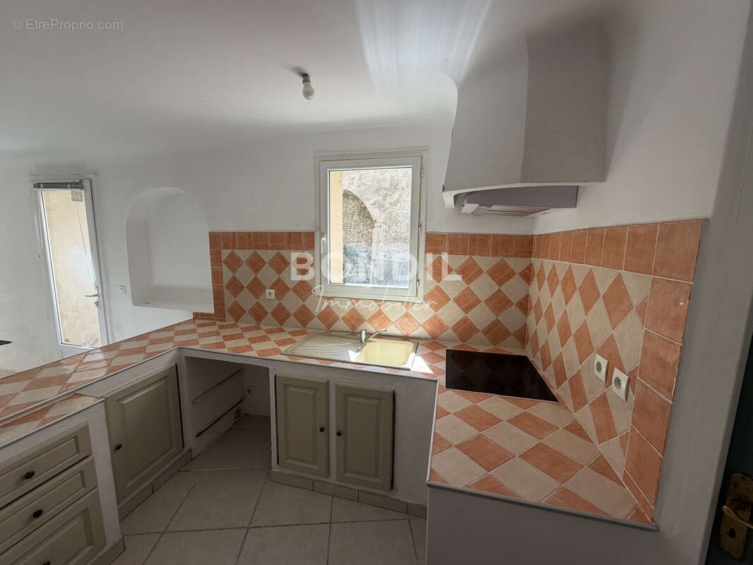 Maison à vendre, 69m², Cadenet