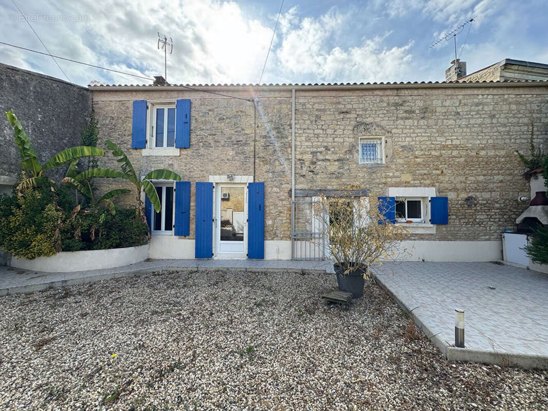 Maison à vendre, 130m², Surgères