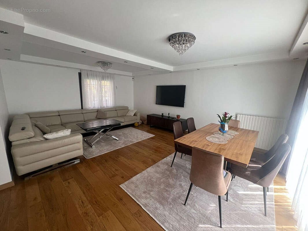 Maison à vendre, 126m², Drancy