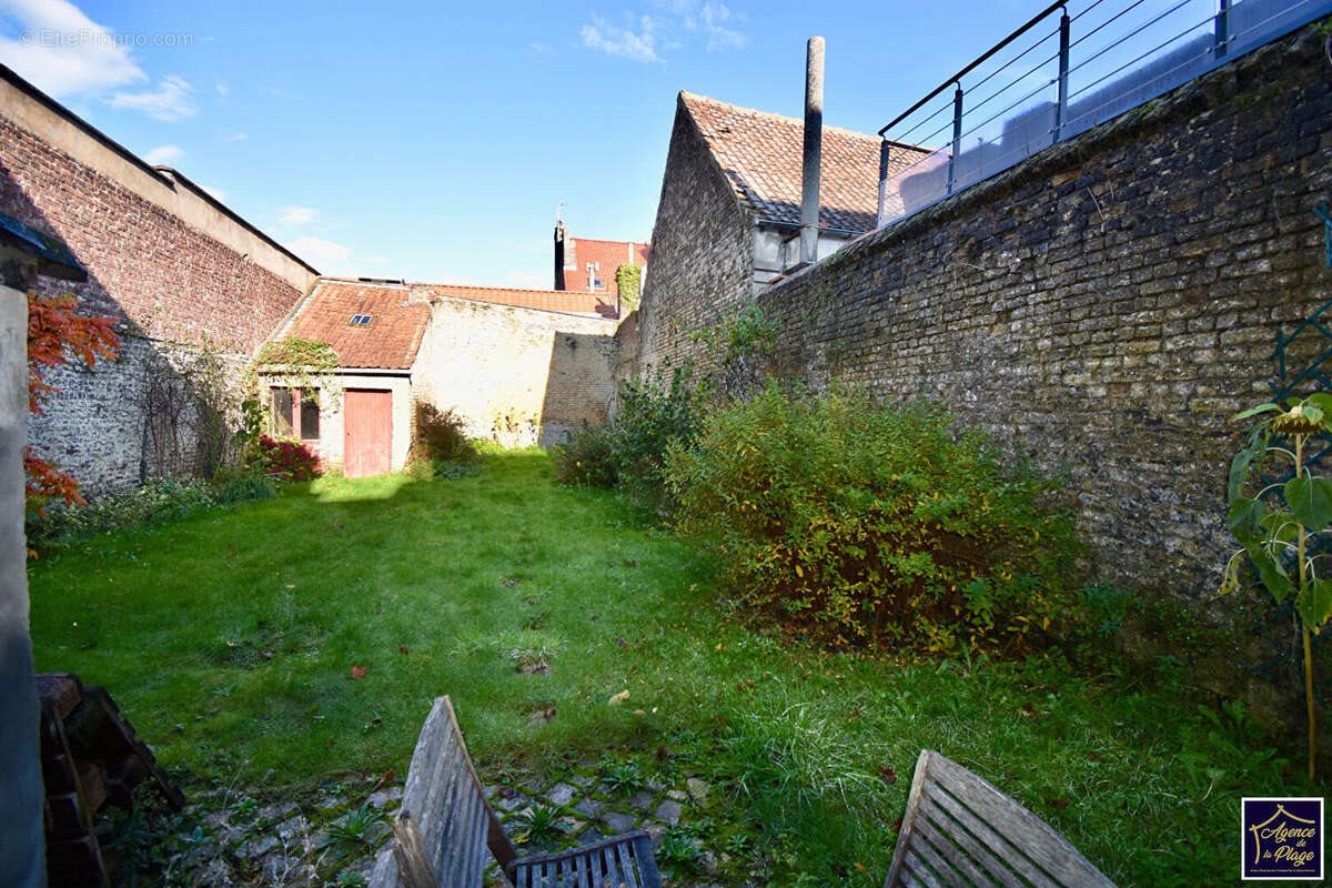 Appartement à vendre, 353m², Calais