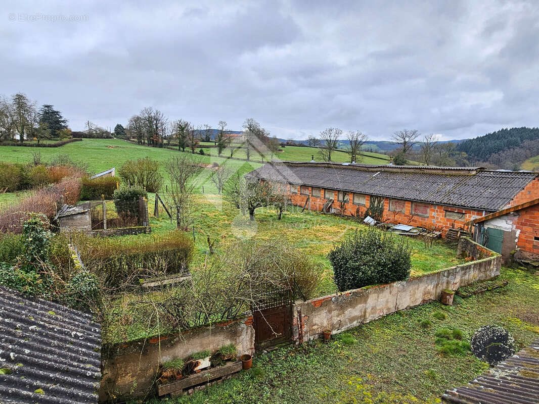 Maison à vendre, 230m², Saint-Pierre-Laval