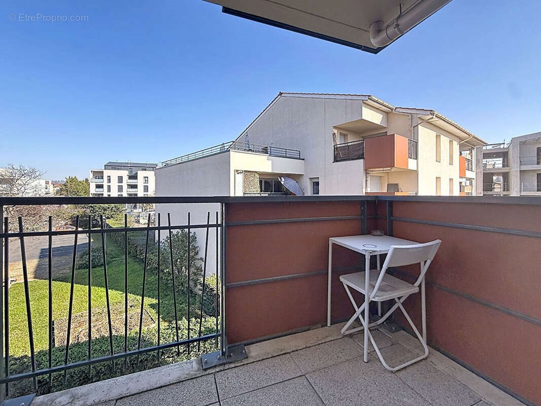 Appartement à vendre, 37m², Pierre-Bénite