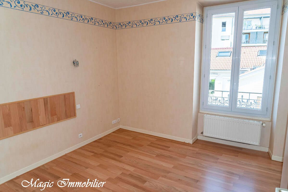 Appartement à vendre, 53m², Oyonnax