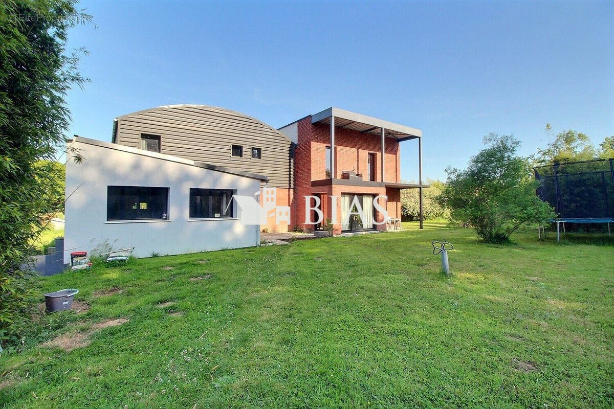 Maison à vendre, 260m², Pavilly