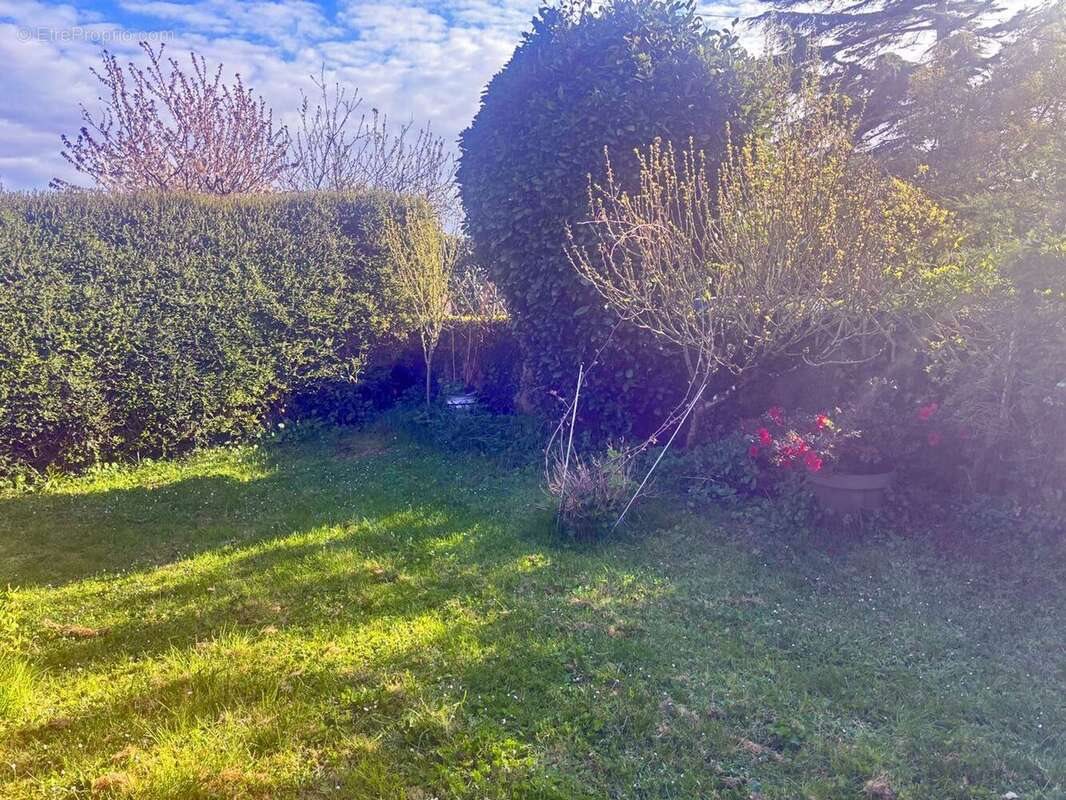 Maison à vendre, 106m², Chenac-Saint-Seurin-d'Uzet