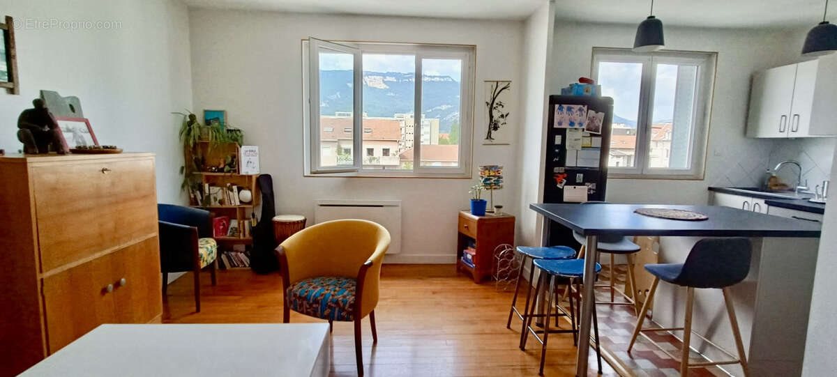 Appartement à vendre, 55m², Grenoble