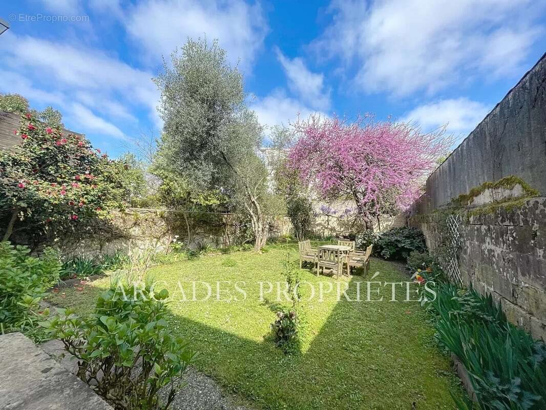 Maison à vendre, 174m², Bordeaux