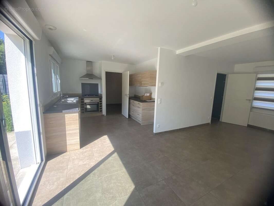 Maison à vendre, 90m², Chéreng