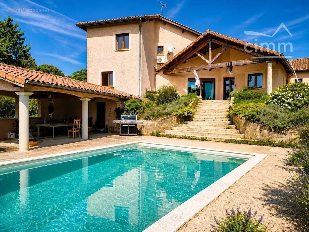 Maison à vendre, 211m², Roche