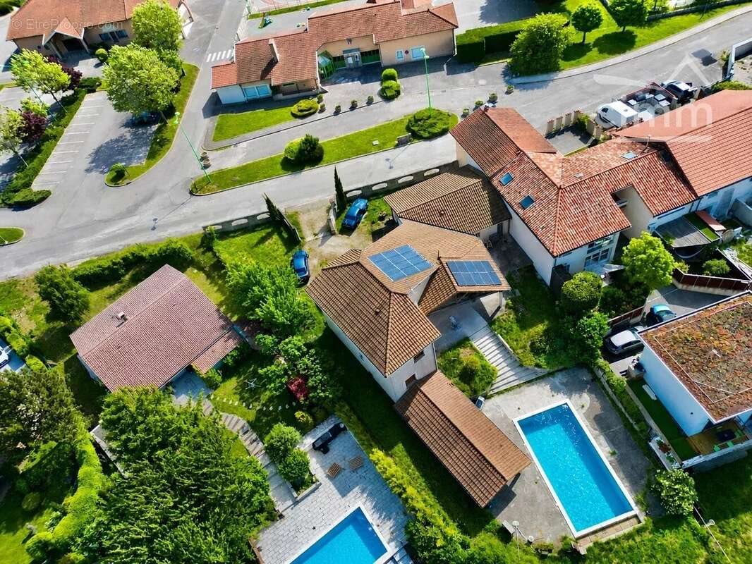 Maison à vendre, 211m², Roche