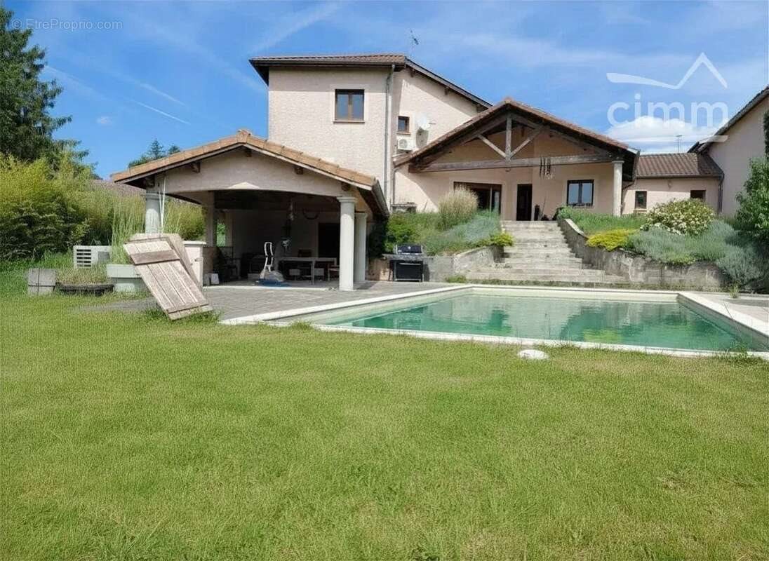 Maison à vendre, 211m², Roche