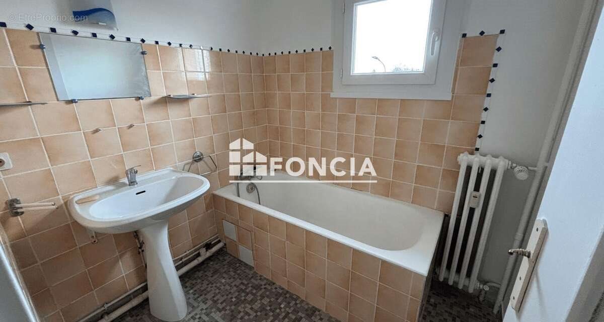 Appartement à vendre, 56m², Niort