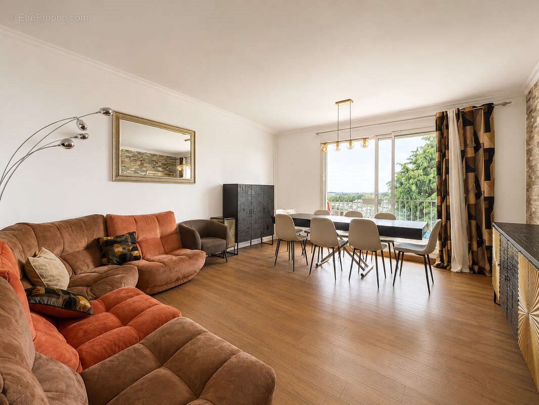 Appartement à vendre, 72m², Courbevoie