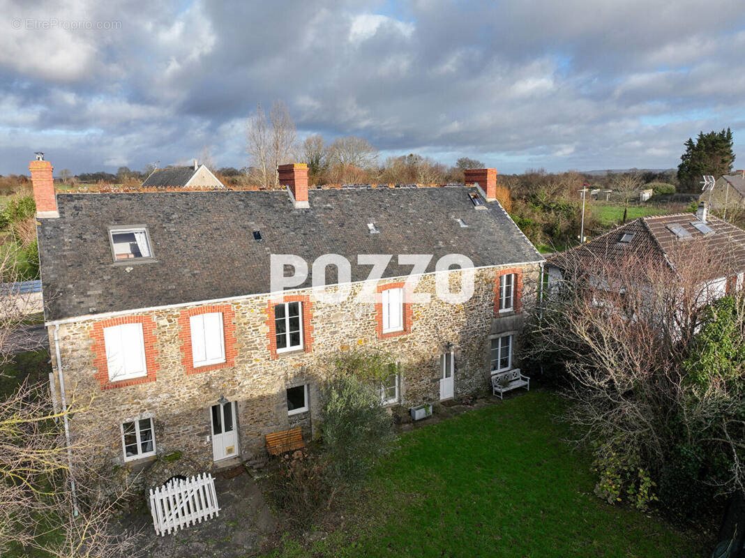 Maison à vendre, 198m², Portbail