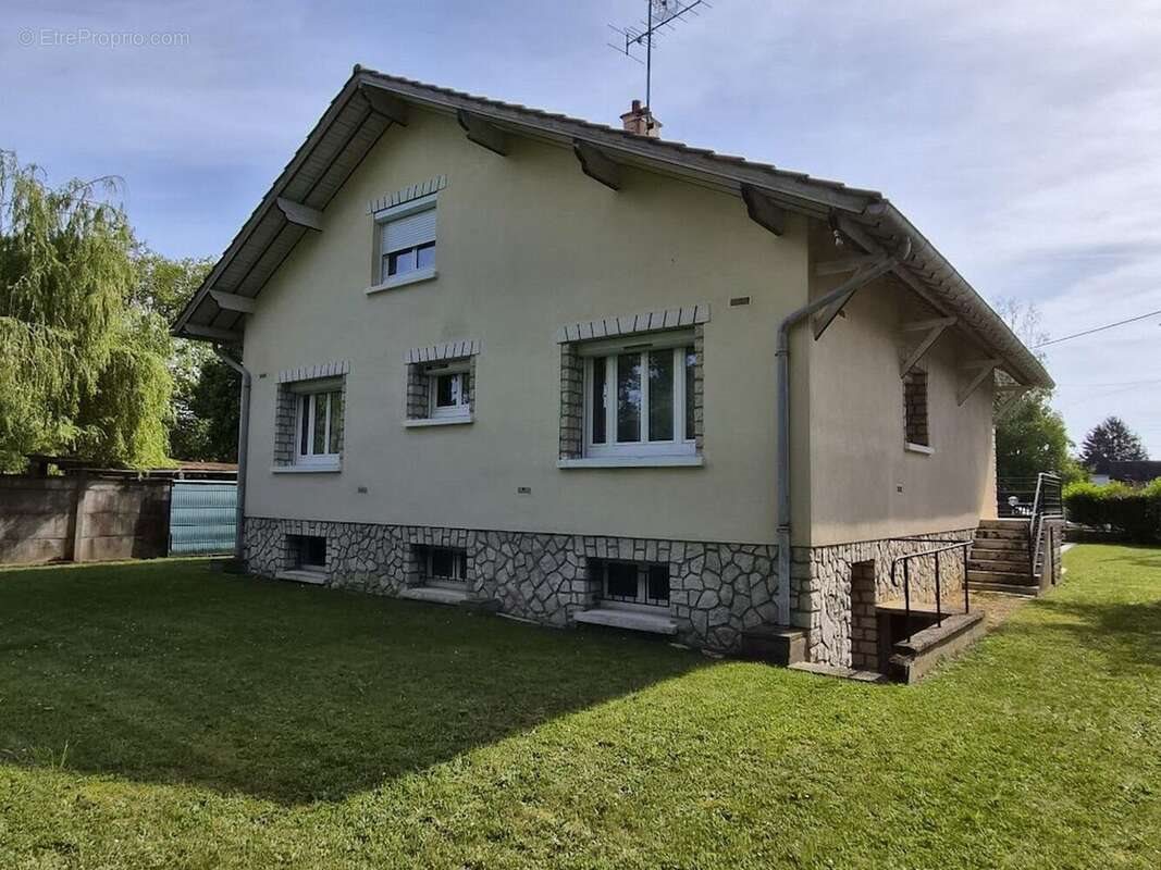 Maison à vendre, 128m², Amilly