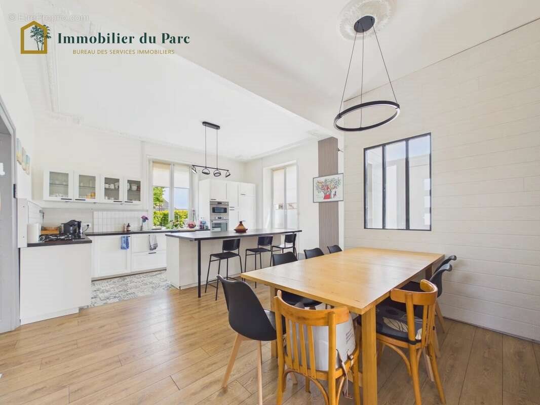 Maison à vendre, 235m², Offemont