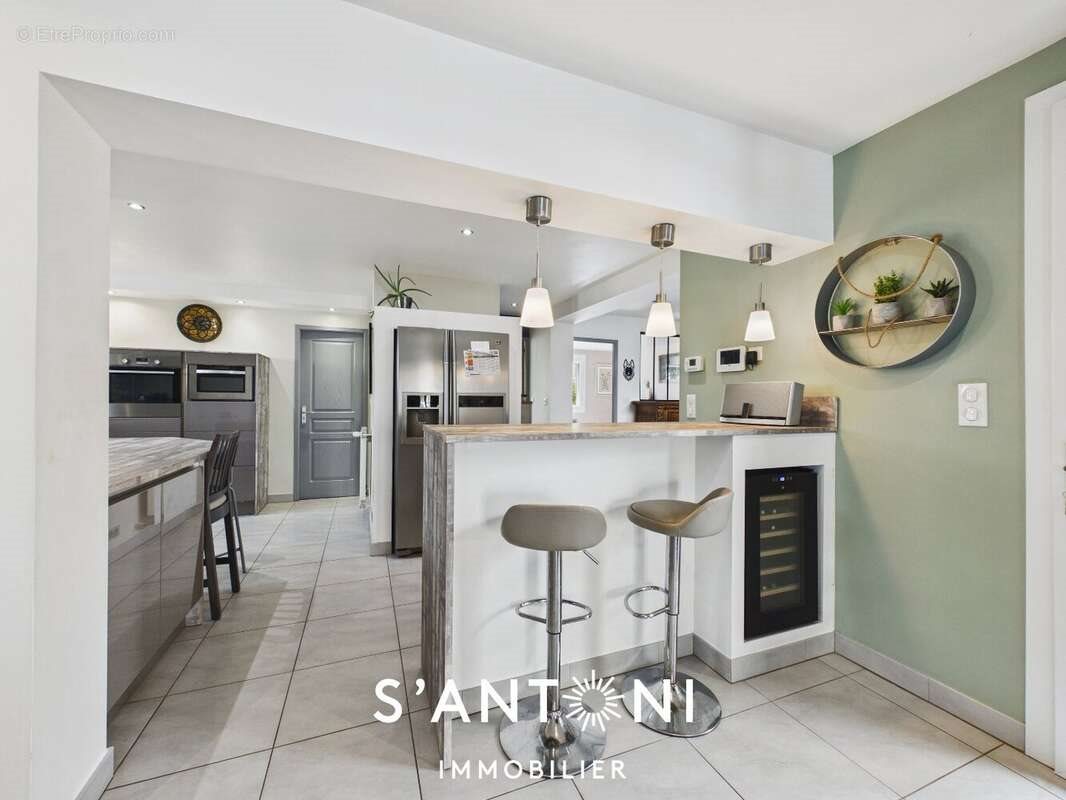 Maison à vendre, 146m², Villeneuve-lès-Béziers