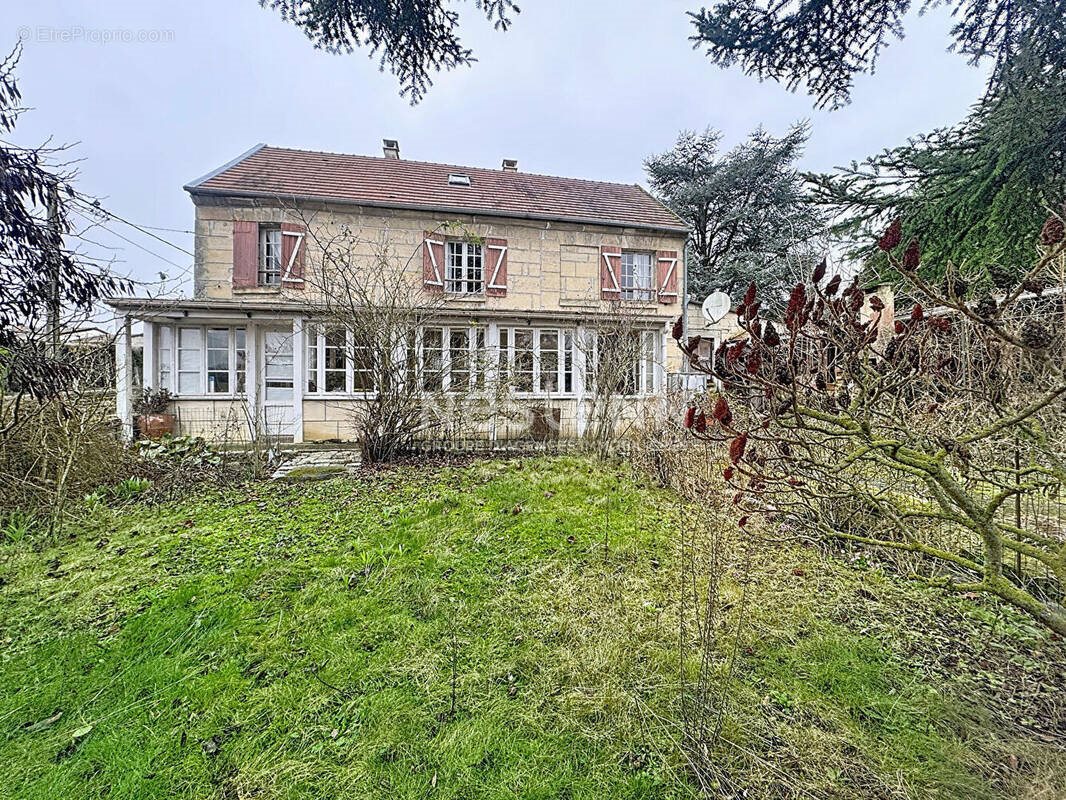 Maison à vendre, 135m², Blaincourt-lès-Précy
