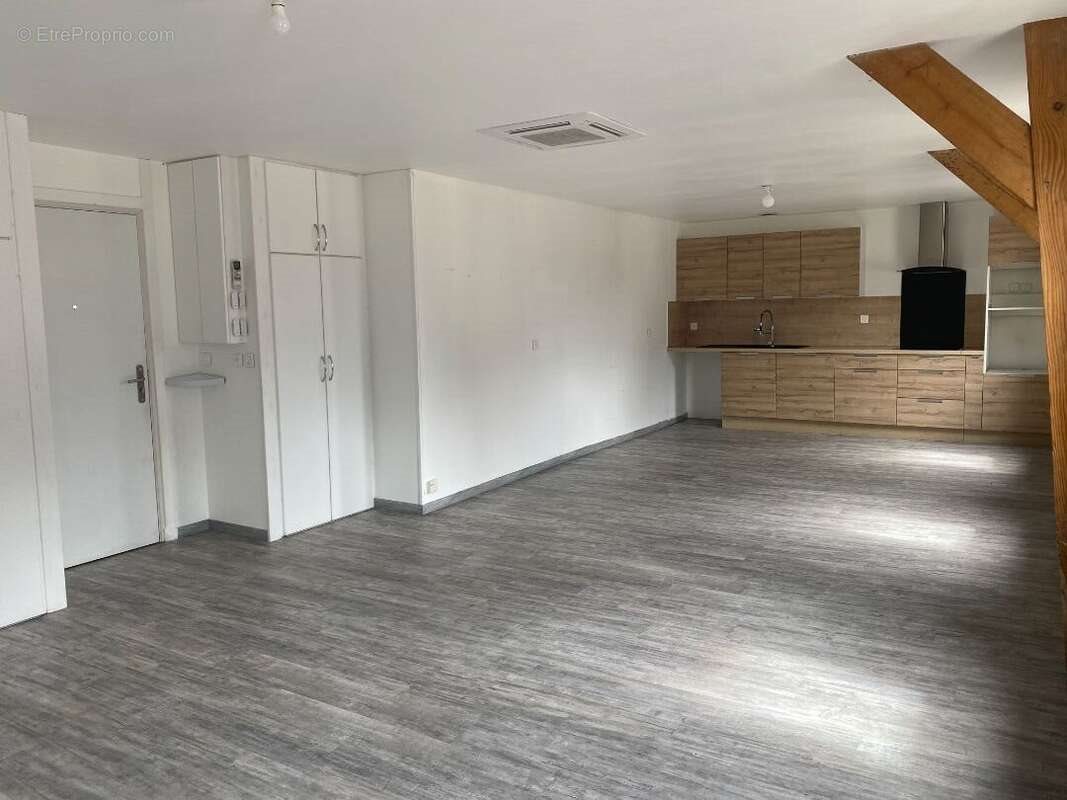 Appartement à vendre, 78m², Montluçon